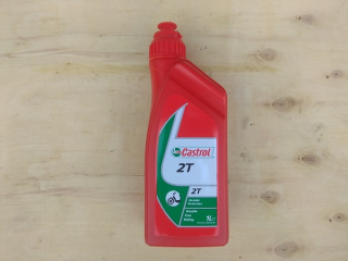 Olej Castrol 2T - 1l